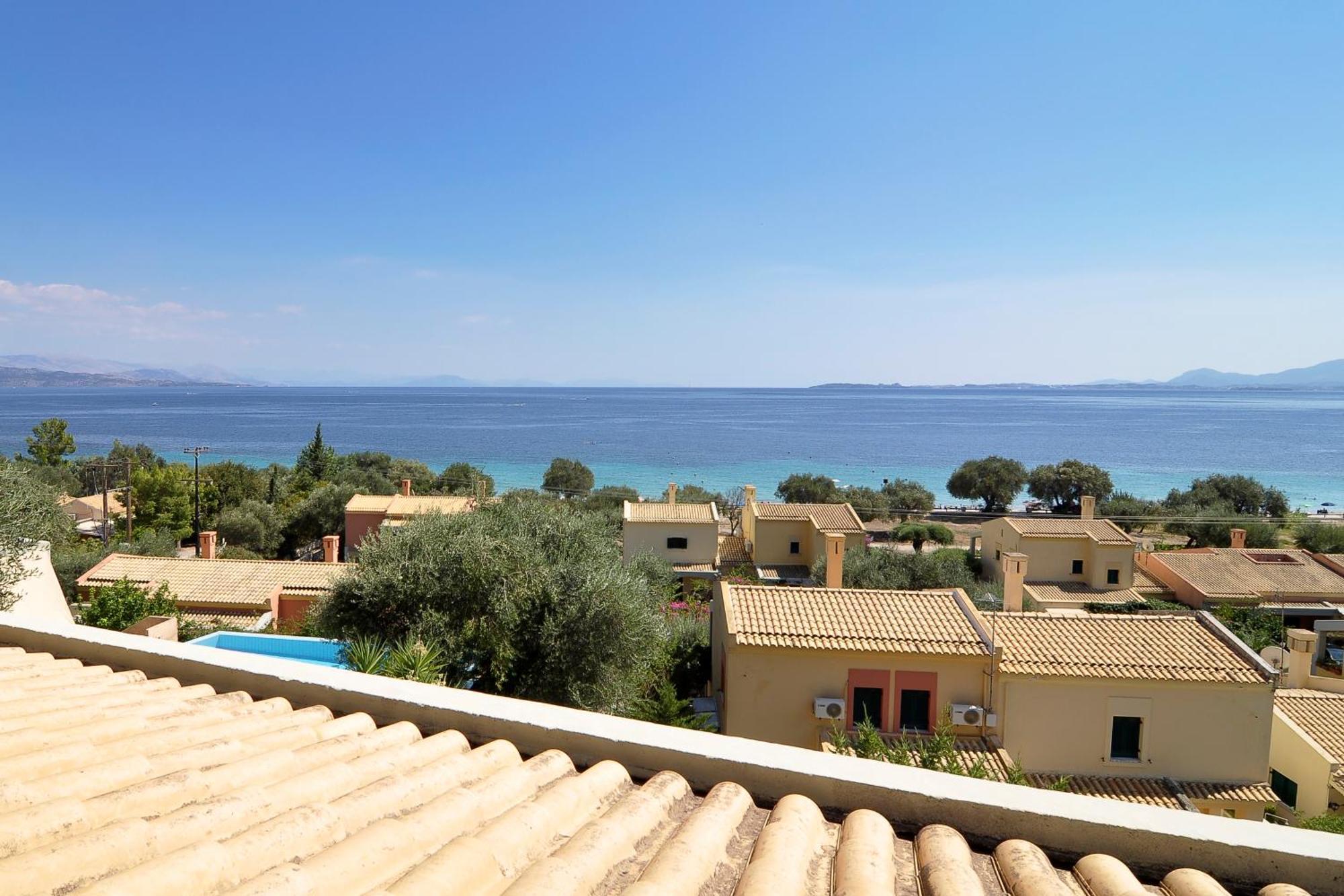 Villa Aeolos برباتي المظهر الخارجي الصورة